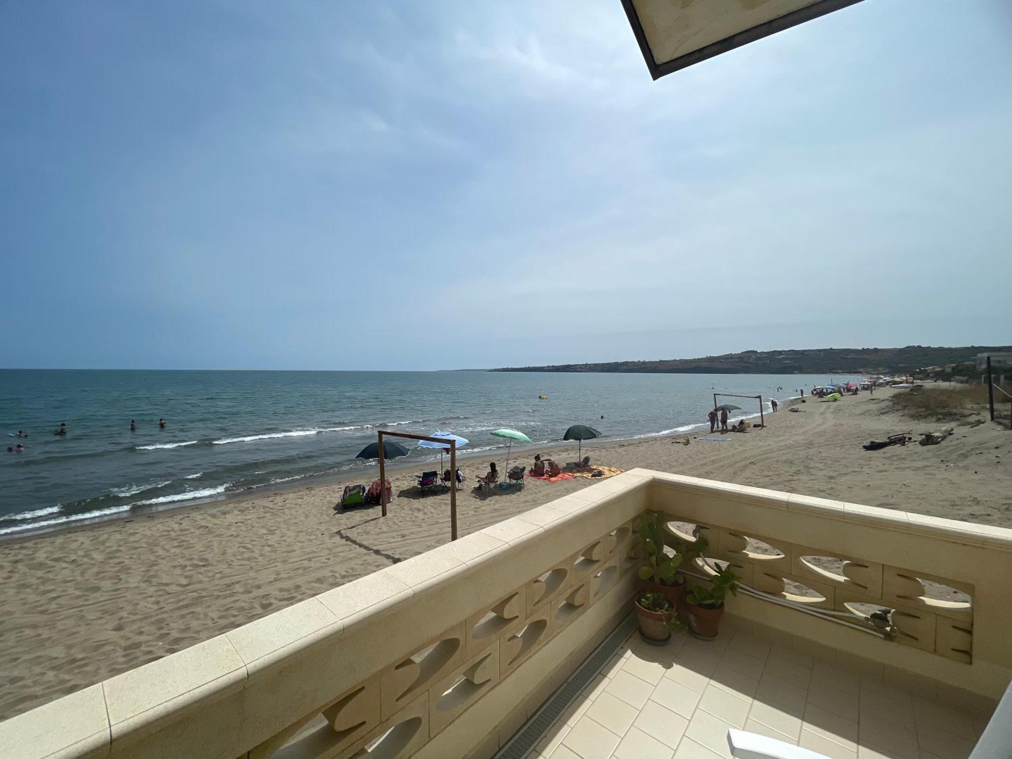 아그노네배그니 Paradiso Fronte Mare 빌라 외부 사진