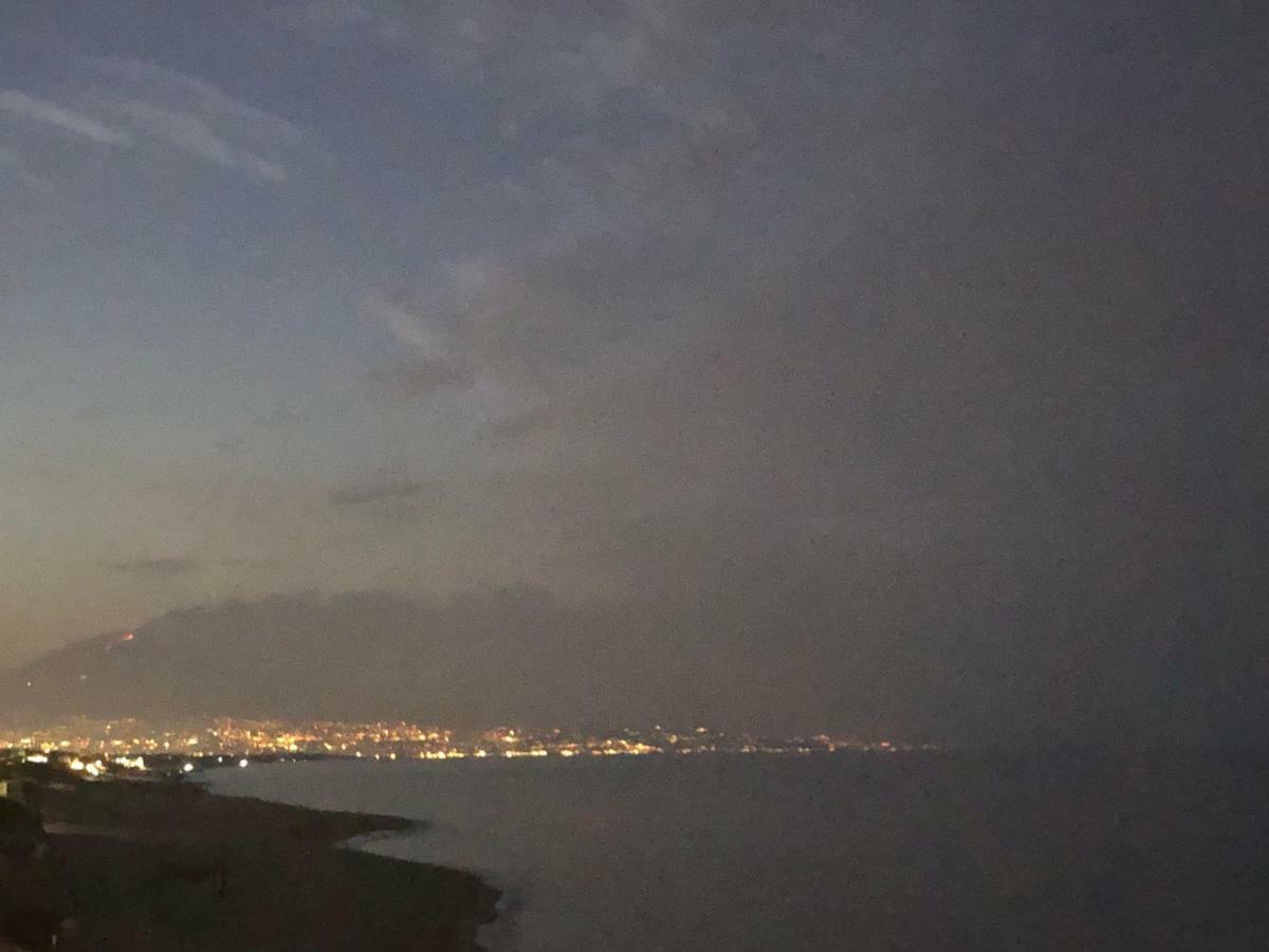 아그노네배그니 Paradiso Fronte Mare 빌라 외부 사진